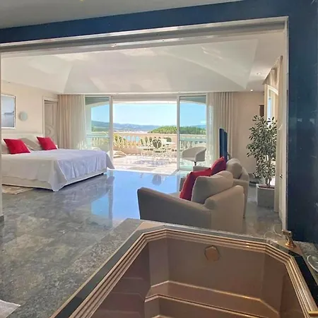5 Bedroom Luxury In Ramatuelle, French Riviera