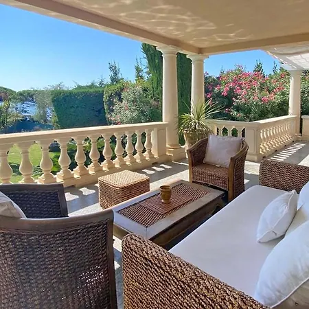5 Bedroom Luxury In Ramatuelle, French Riviera Hotell